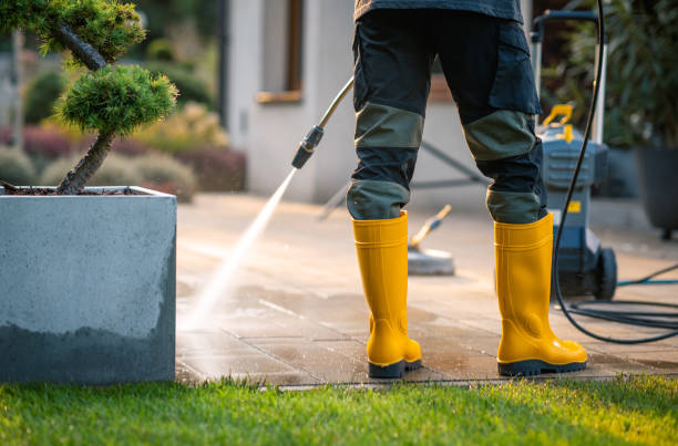 Why Choose Our Certified Pressure Washing Experts for Your Project Needs in Rainsville, AL?